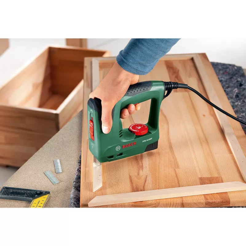 Agrafador elétrico Bosch PTK 14 EDT agrafar