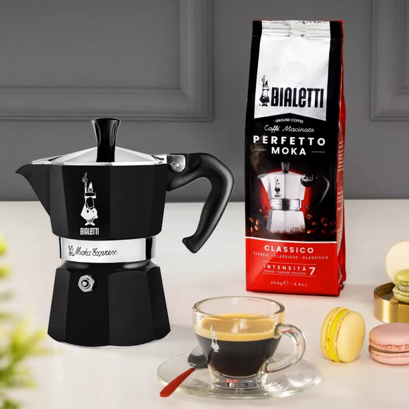 Cafeteira Moka Bialetti Moka Express preto