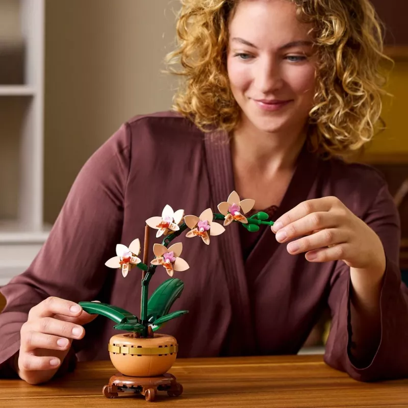 LEGO ICONS 10343 A Botanical Collection - Mini Orquídea