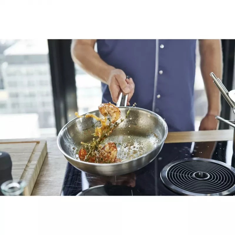 Frigideira multiusos ZWILLING Pro 20 cm máx. 300 °C
