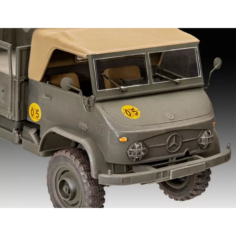 Veículo de modelo em plástico UNIMOG 404 S 1/35