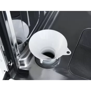 Máquina de lavar loiça AMICA DFM64C7EOQWH