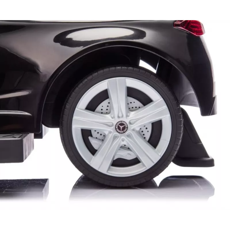 Carro deslizante milly mally Mercedes Classe C preto, modelo 6107