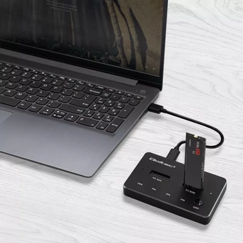 Qoltec 52274 Dock para SSD M.2 | NVMe | SATA | USB-C | DUAL 2 x 2TB