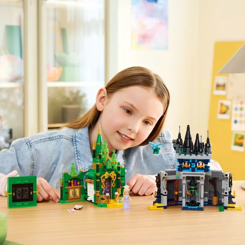 Conjunto LEGO Wicked 75689 — conjunto de brincar Cidade Esmeralda e Castelo Kiamo Ko