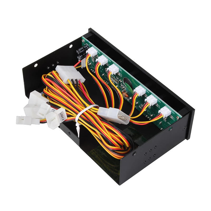 Controlador de ventoinhas Akasa AK-FC-08BKV2 preto 6 canais