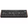 Sintetizador analógico Behringer KOBOL Expander Módulo – módulo de expansão montável em rack
