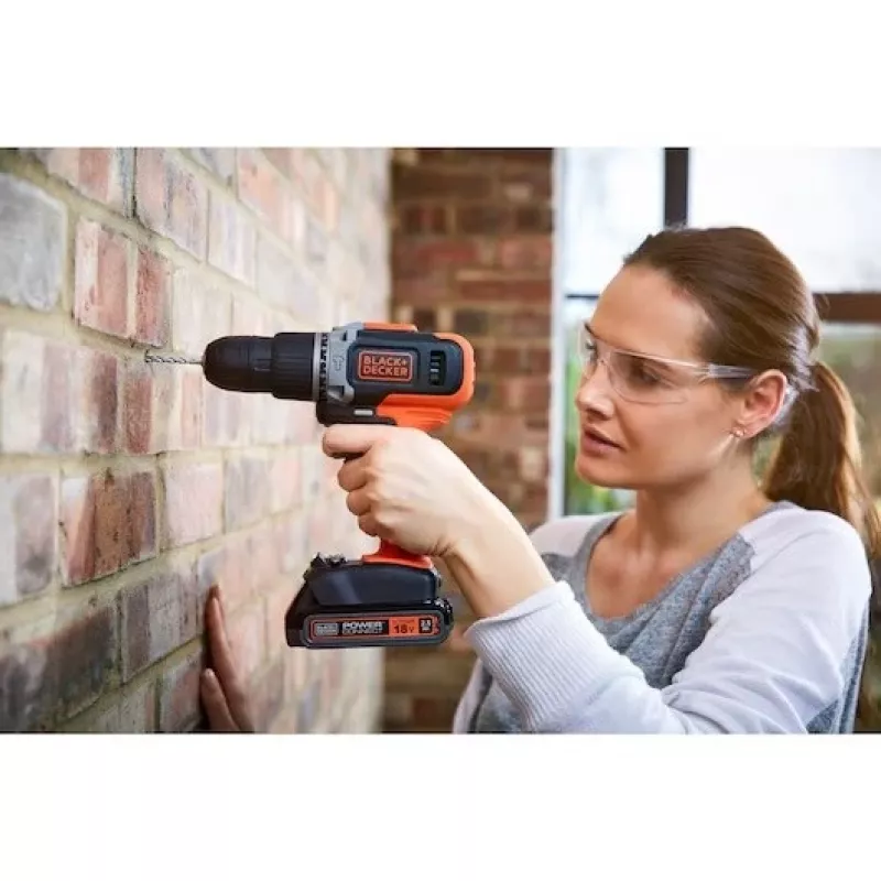 BLACK & DECKER | Berbequim/aparafusadora a bateria com bateria de 2,0 Ah / 4,0 Ah | BCD003MEM2K-QW | 18 V | 2,0/4,0 Ah | lítio