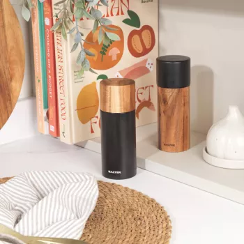 Saleiro e pimenteiro Salter BW12068EU7 preto com moagem ajustável