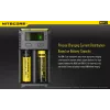 Carregador de pilhas Nitecore NEW i2 — carregador de 2 slots para LiFePO4, Li-Ion, NiMH; entrada 100–240V; saída 9–12V; suporta AAAA/C/D/AAA/AA; preto