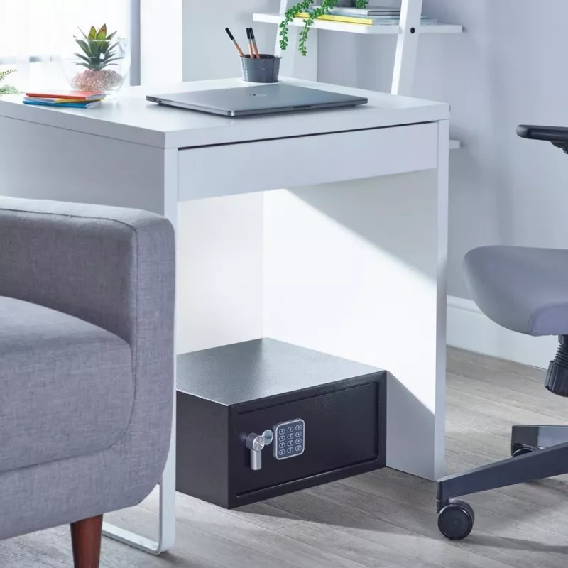 Cofre autónomo Yale YLV/200/DB2 aço preto 24L fechadura de combinação