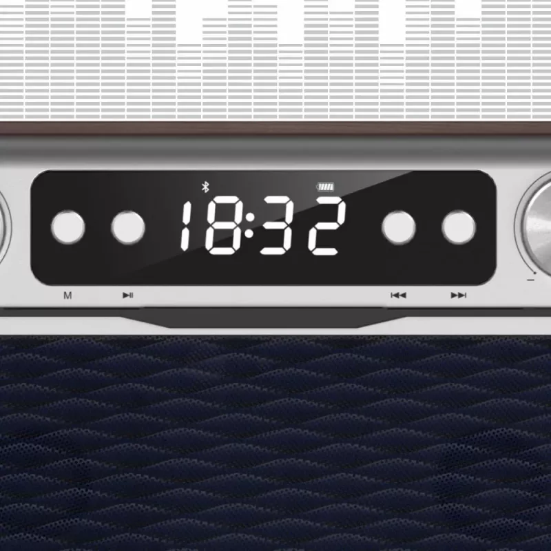 Rádio portátil MANTA RDI917PRO com Bluetooth e reprodução USB