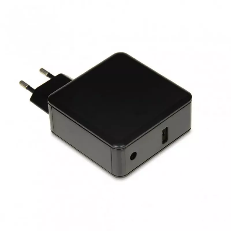 Fonte de alimentação para portátil IBOX IUZ65WA, AC/DC automático 100–240V → 18,5–20,5V, 65W, 1×USB, preto