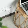 Régua de tomadas QOLTEC 52548 com 3 tomadas AC e porta USB