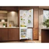 Combinado de encastrar Electrolux ENS3SE18S – aço inoxidável, congelador em cima, porta reversível, classe de eficiência energética E