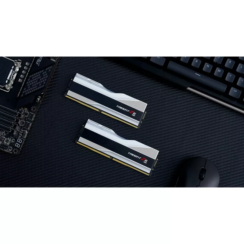 G.Skill | Trident Z5 RGB | 32 GB | DDR5 | 5600 MHz | PC/servidor | Registered No | ECC No