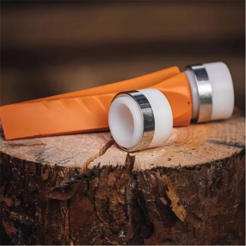 Tampa de fixação de ferragens Fiskars 122151