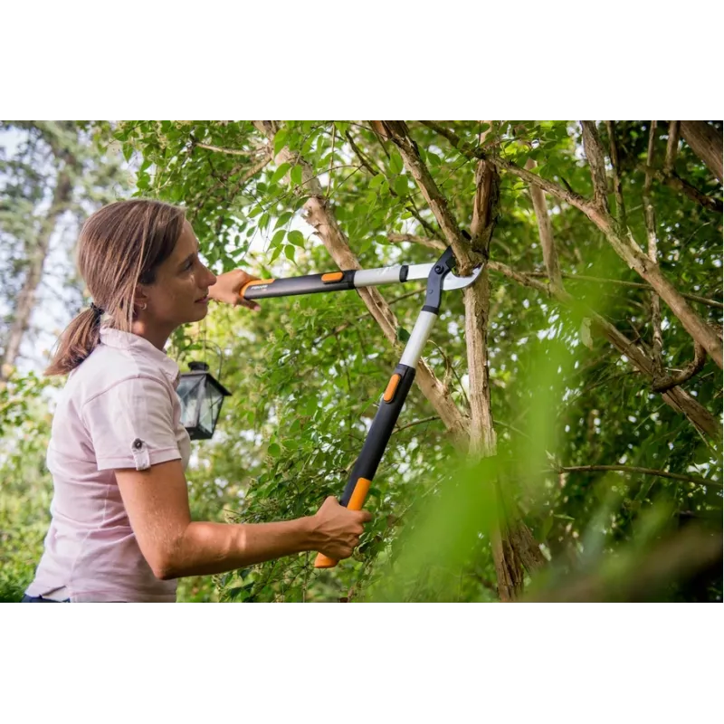 Tesoura de poda telescópica Fiskars SmartFit 915 mm L86 preta laranja (1013564)