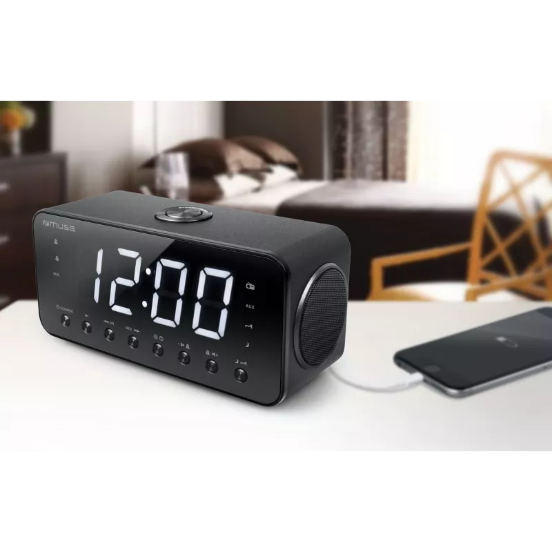 Rádio-despertador Muse M-192 CR — relógio digital, sintonizador FM, ecrã LED de 1,8 polegadas, madeira preta, AC 100–240V, backup AAA