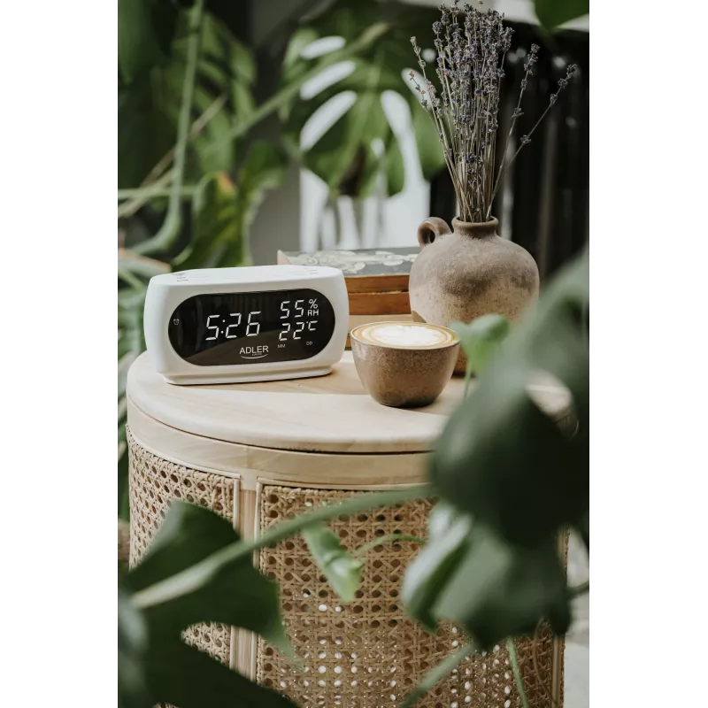 Adler AD 1186W despertador digital preto, branco