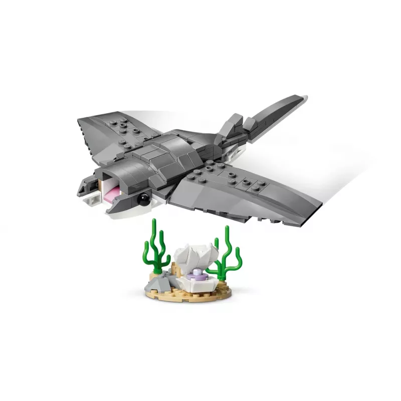 LEGO CREATOR 3 EM 1 31381 Tubarão assustador com um baú do tesouro