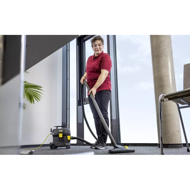 Aspirador | KARCHER | Potência de entrada 850 W | Capacidade de pó 11 L | Aspirador de tambor | Tipo de limpeza a seco | Recipiente de pó saco | Cor preto | 1.527-222.0