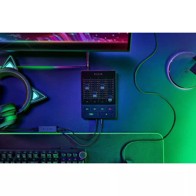 Mesa de mistura digital Razer 4 canais (RZ19-03860100-R3M1)