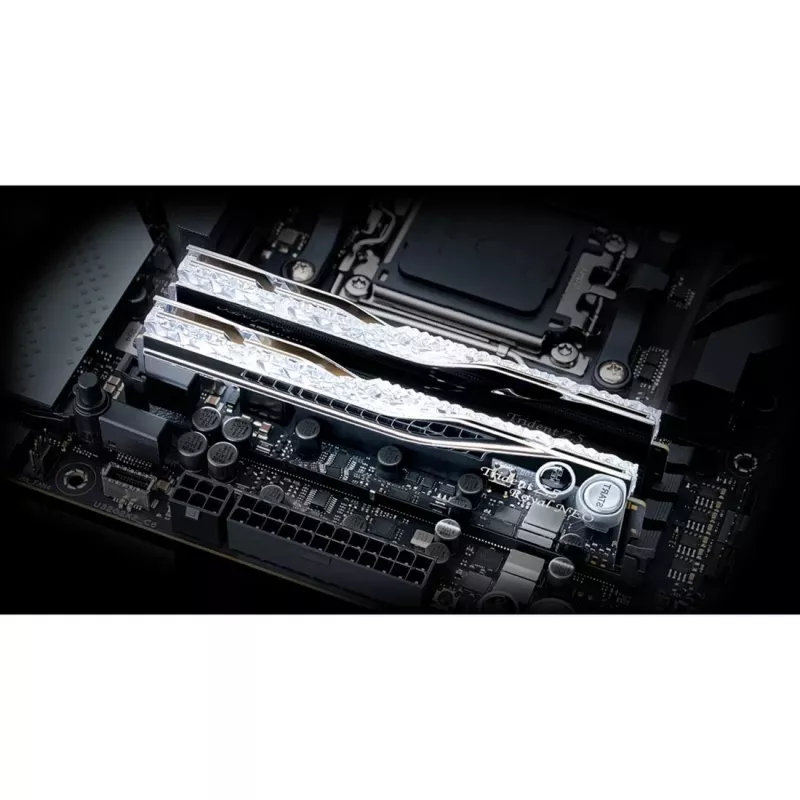 DIMM 32 GB DDR5-6400 (2x 16 GB) Dual-Kit, memória prateada, F5-6400J3239G16GX2-TR5NS, Trident Z5 Royal Neo, AMD EXPO