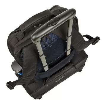 Mochila Rivacase Tegel 8460 preta poliéster