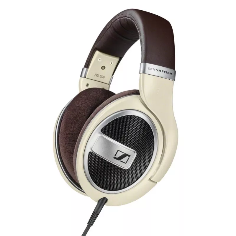 Auscultadores Sennheiser HD 599 — com fios, circumaurais, 50 Ω, 12–38500 Hz, cabo de 1,2 m, marfim