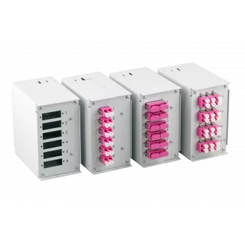 Painel frontal EFB Elektronik para 12x SC-S, LC-D, E2000 com orifícios para parafusos de 2,8 mm