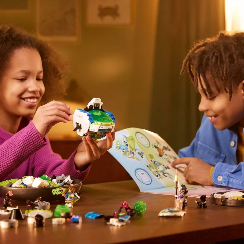 Brinquedo de construção LEGO Mateo e Z-Blob o Mech Cavaleiro Conjunto 71485 — Minifigura e conjunto de mech de construção