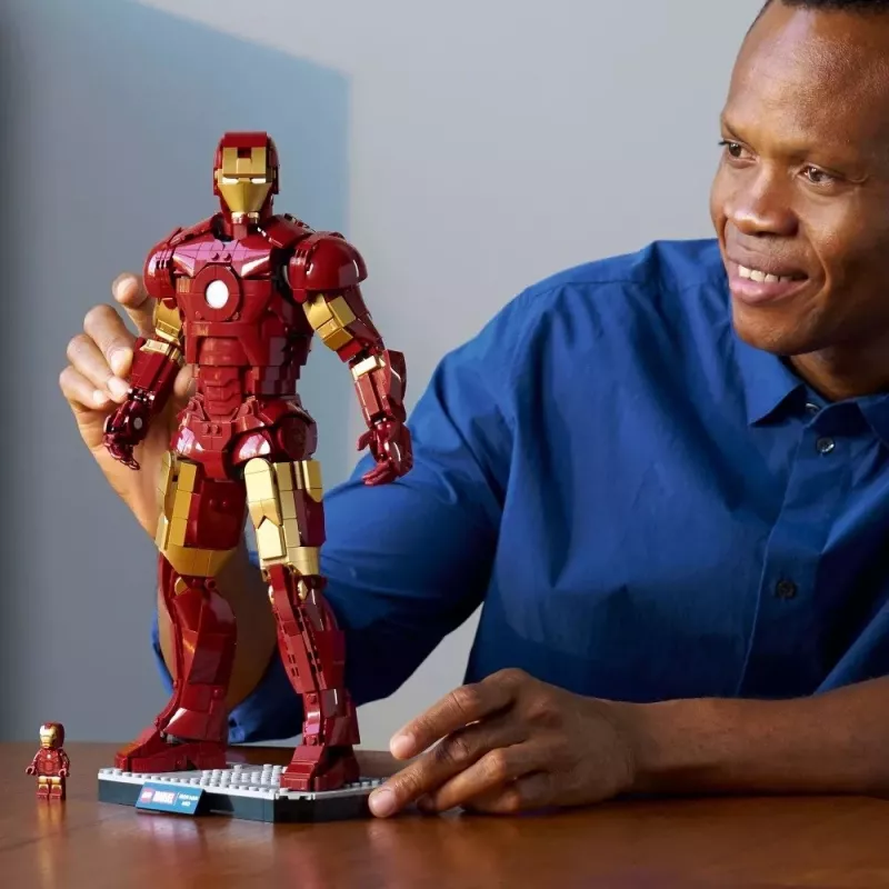 LEGO MARVEL 76344 Iron Man Mark 3 — Edição de colecionador