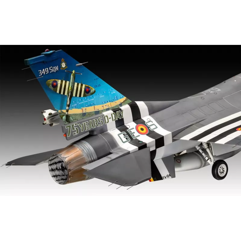Avião de plástico REVELL F-16 Falcon 50th Anniversary kit 1:32