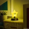 Candeeiro de mesa Paladone Super Mario Super Star Icon Light — luz noturna LED decorativa
