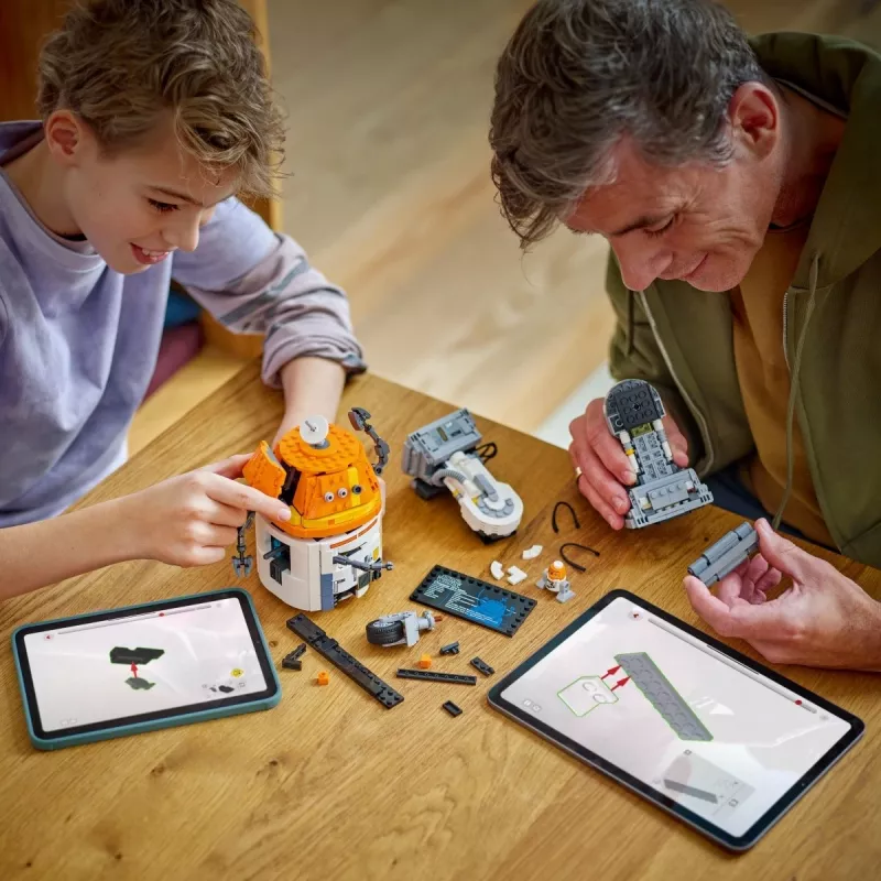 Conjunto de construção LEGO Star Wars Chopper C1-10P modelo de droide astromecânico 75416, 1039 peças, idade 10+, altura 220 mm