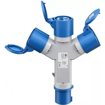 Goobay Adaptador CEE em Y, ficha CEE para 3x conector fêmea CEE (76237)