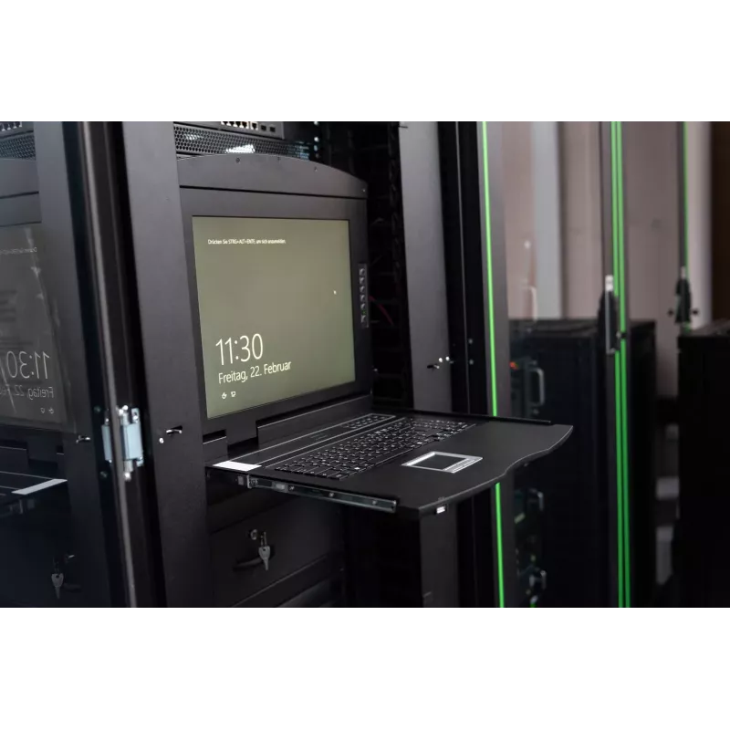 Consola KVM Digitus 19 polegadas LCD 8 portas VGA teclado US