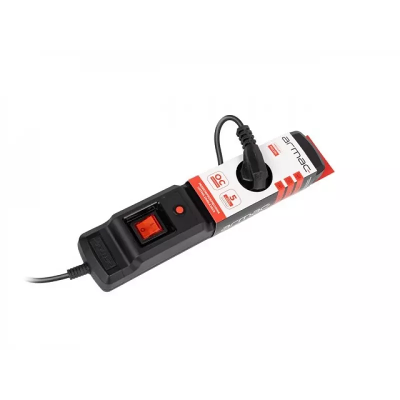 Proteção contra sobretensão ARMAC M3/15/CZ 1,5 m preto 3 tomadas régua de tomadas com cabo