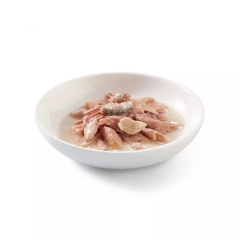SCHESIR em caldo de cozedura Atum com sardinhas - Alimento húmido para gatos - 70 g
