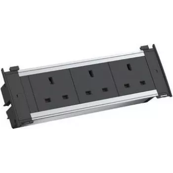 Bachmann Kapsa S – 2 m – interior – tipo G (BS 1363) – tipo G – preto – prateado – 3 saídas AC