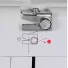 Máquina de costura semiautomática SINGER M1005 — 11 pontos, largura do ponto 4 mm, porta-bobina superior, braço livre, 2,5 kg