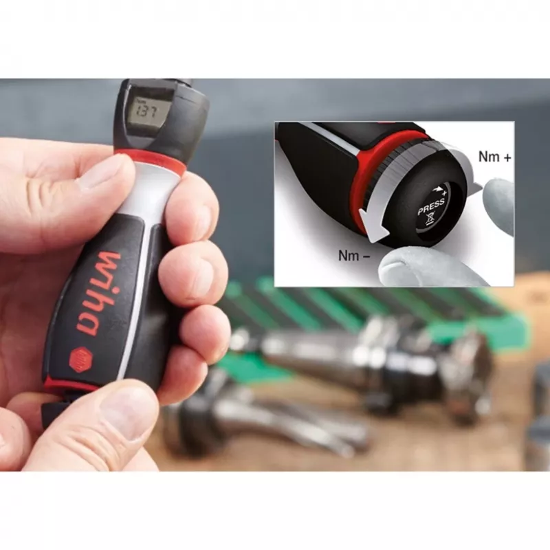 Chave de fendas dinamométrica multibit manual Wiha 36888 — Largura 40 mm, comprimento 134 mm, peso 373 g
