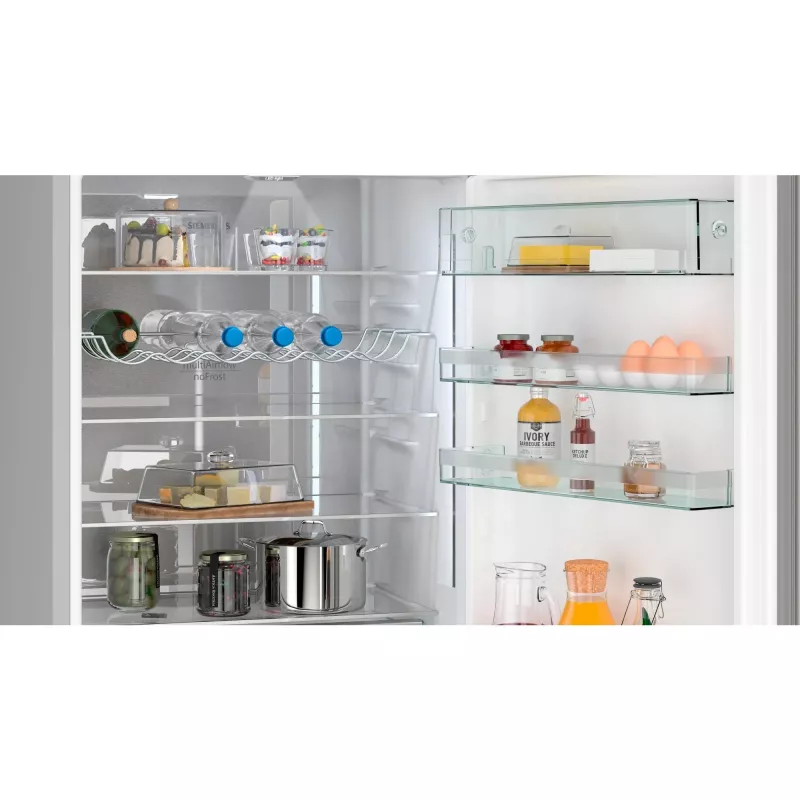 Siemens iQ500 KG49NAIBT combinado frigorífico-congelador independente 440 L aço inoxidável