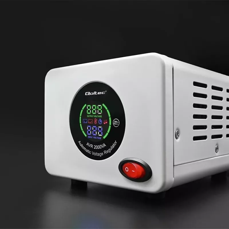 Estabilizador de tensão automático Qoltec 50724 AVR 2000VA