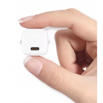 AUKEY PA-B1 Universal branco AC interior