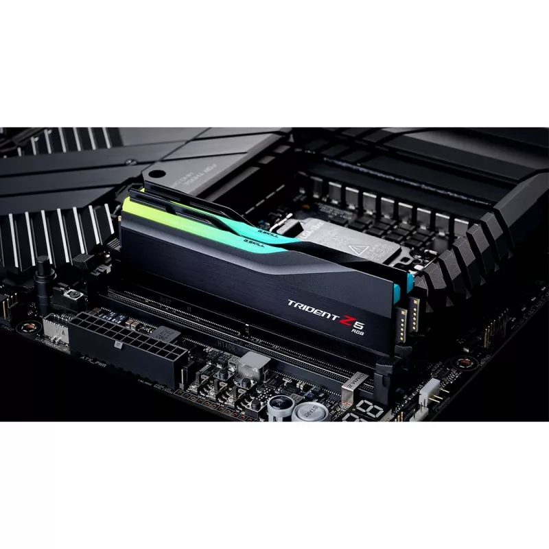 DIMM 32 GB DDR5-6000 (2x 16 GB) Dual-Kit, memória RAM preta, F5-6000J3238F16GX2-TZ5RK, Trident Z5 RGB, INTEL XMP