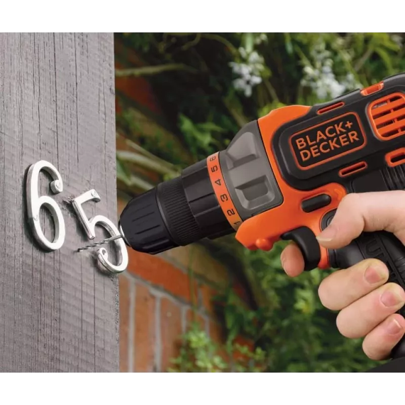Black & Decker MT218KB Máquina de furar 800 rpm preto, laranja 1,46 kg