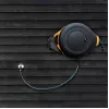 Suporte para mangueira Fiskars 1027095 em fibra, metal preto