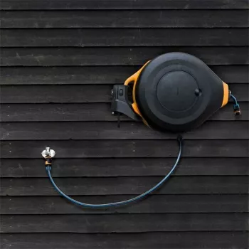 Suporte para mangueira Fiskars 1027095 em fibra, metal preto